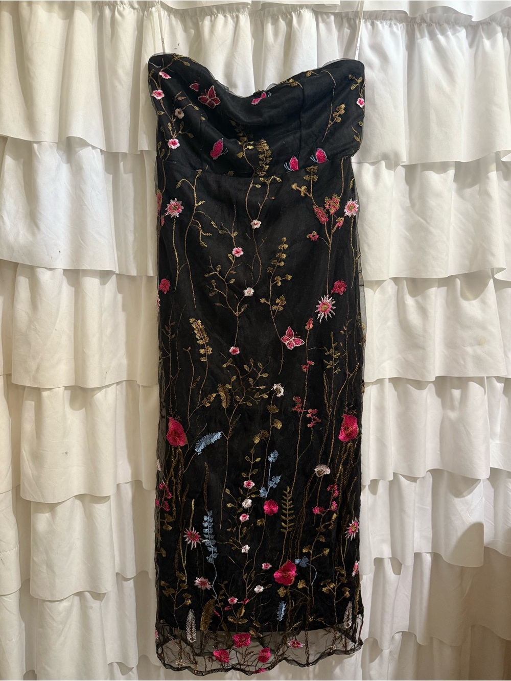 Lulu's Black Strapless Midi Dress with Multicolor Floral Embroidery - Picture 2 of 11